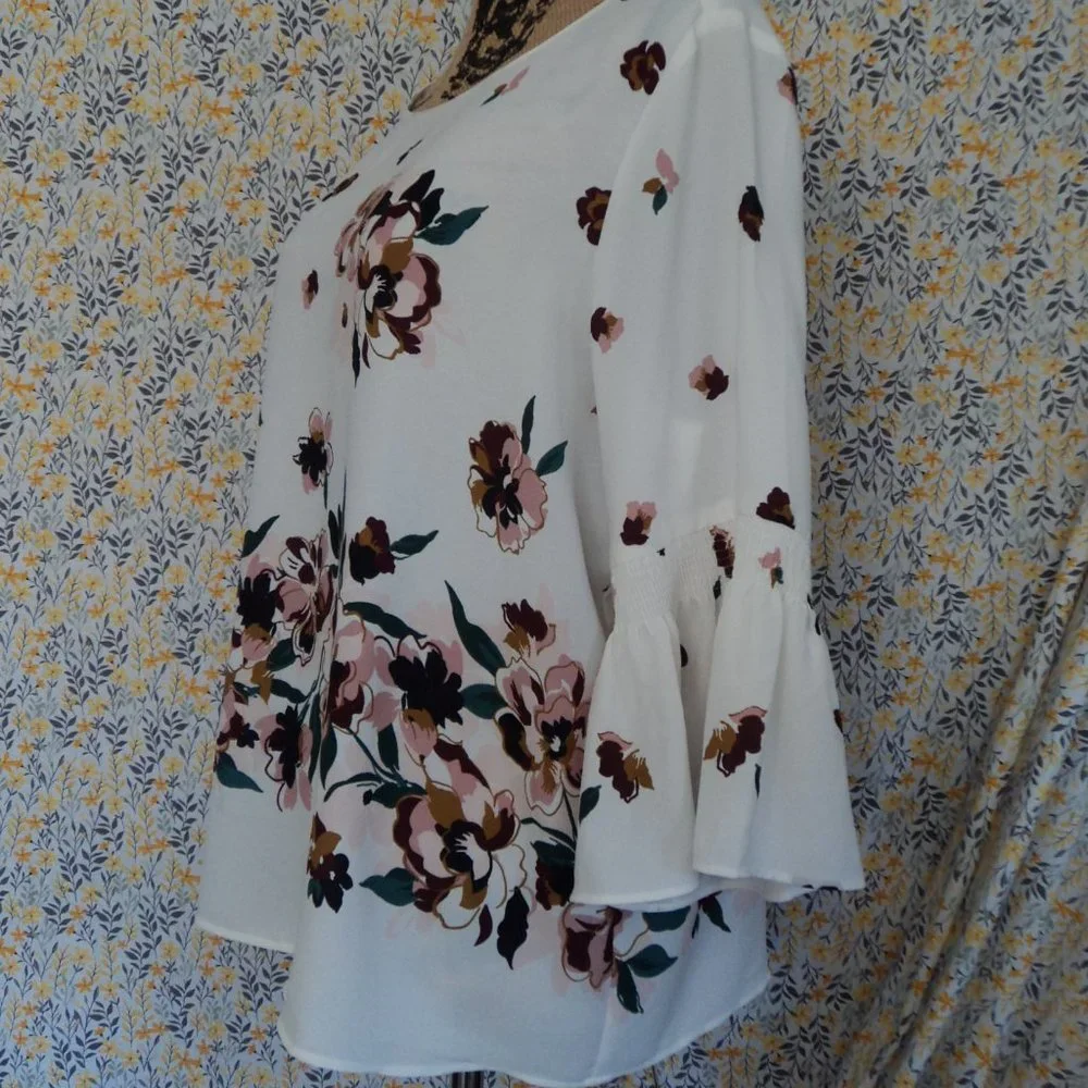 Flowy Top - Picture 5 of 7